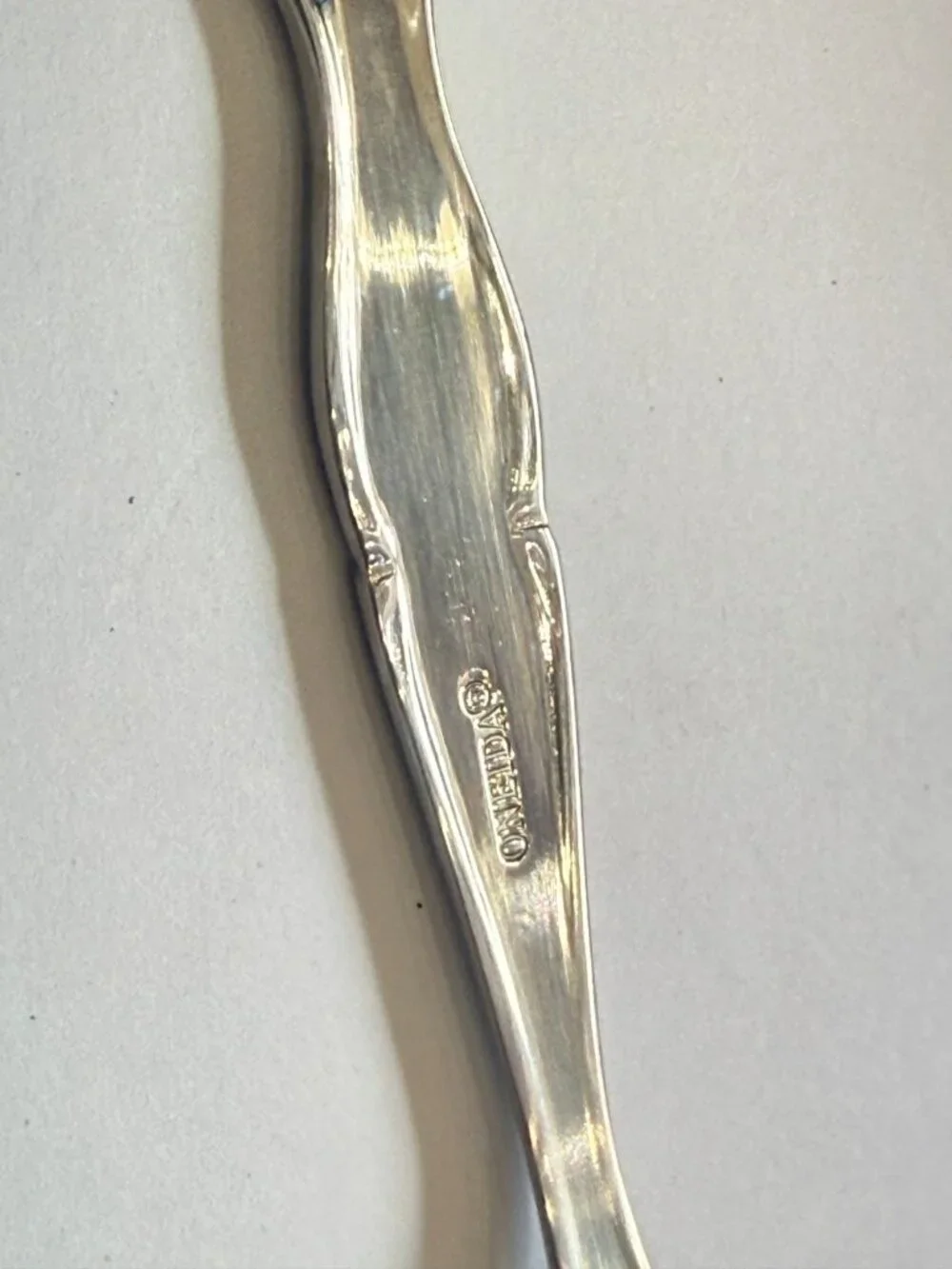 3 Oneida CANTATA Stainless Steel Oval Soup‎ Spoons